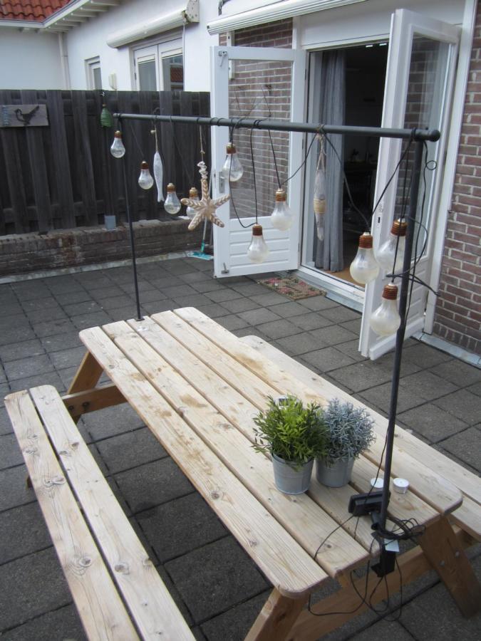 Huisje De Strandjutter Katwijk aan Zee Exterior photo